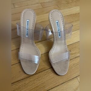 Manolo Blahnik Tan Women's Sandals